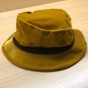 Vintage NWT Made in USA Stylus “Driven by Rhythm” Bucket Hat - size S/M